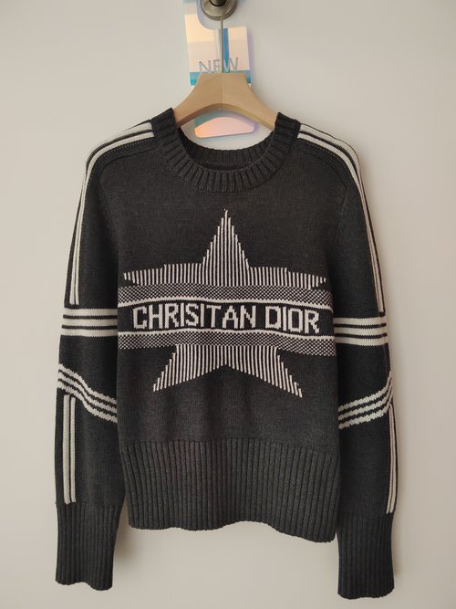 Dior Grey Big Star Round Neck Long Sleeve, Stylish