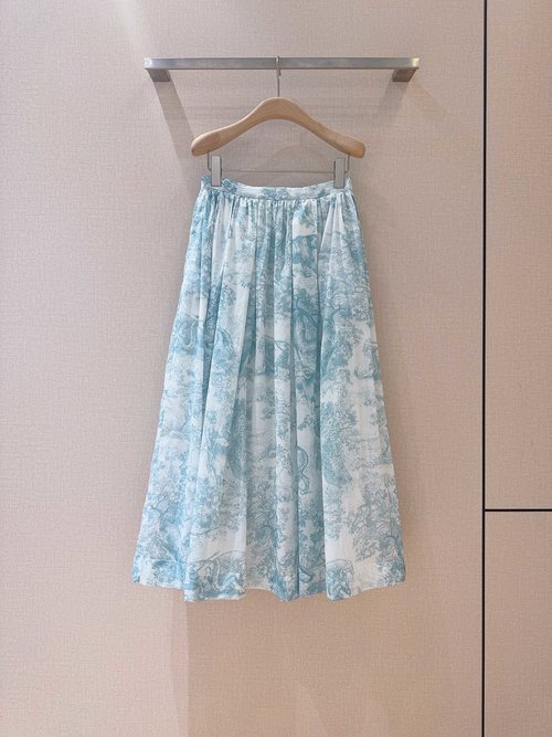 Dior High-Waisted Mid-Length Skirt with Animal Jungle Print, Soft Cotton