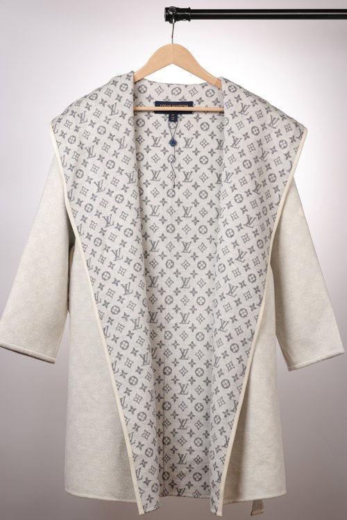 Louis Vuitton Long Wool-Silk Blend Coat with White Small Flowers