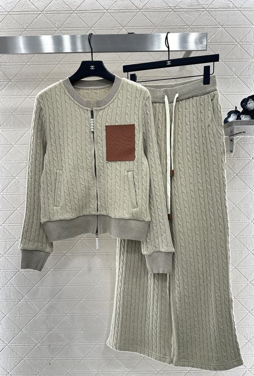 Loewe Custom Imported Material Knit Top & Pants Set with Vintage Elegance