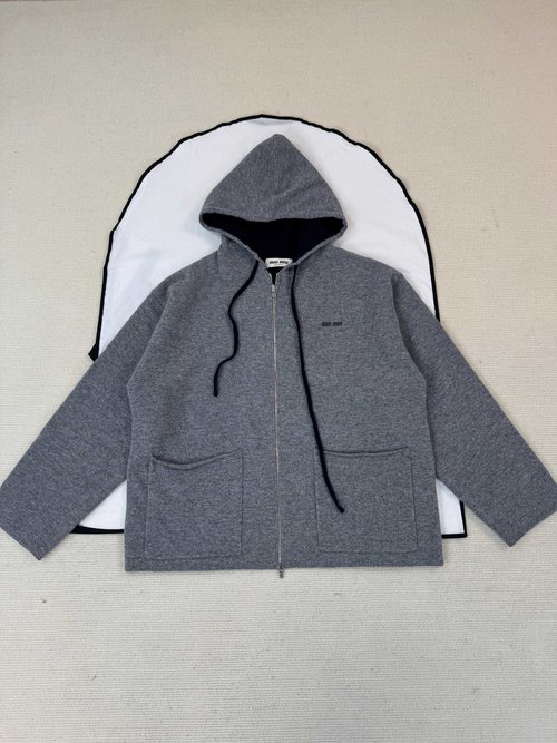 Miu Miu Gorgeous Detail Photos of Coats