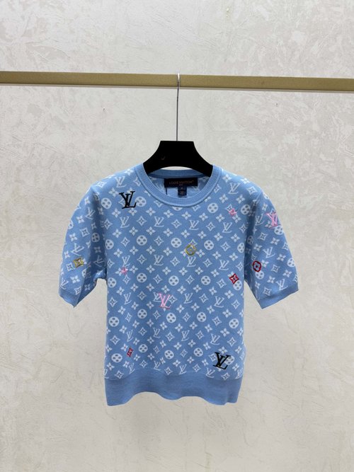 Louis Vuitton Spring New Knitted Short Sleeve with Color-Blocked Vintage Letters in Pink, Blue and Sapphire