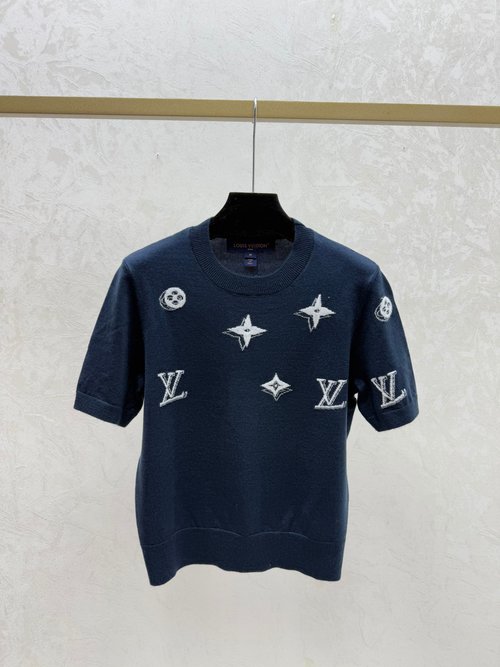 Louis Vuitton Knitted Short Sleeve with Contrast Floral Letters in Grey, Red & Blue