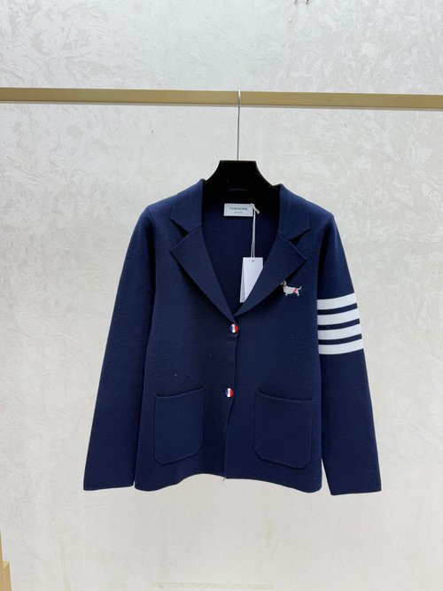 Thom Browne Contrasting Flipped V-Neck Long-Sleeve Knit Cardigan in Gray and Royal Blue