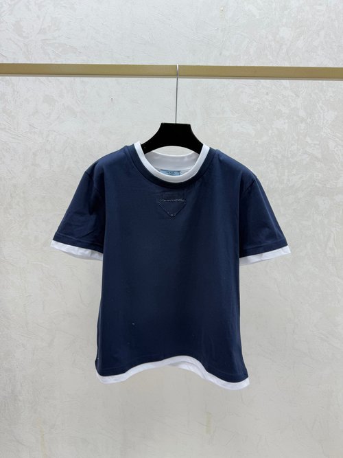Prada Contrasting Color Mock Two-Piece Round-Neck Short-Sleeve Knitwear in Gray and Sapphire Blue