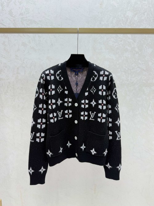 Louis Vuitton Green and Black Contrasting Floral Letter V-Neck Long-Sleeve Knit Cardigan