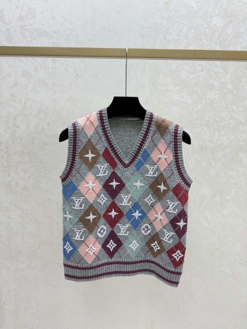 Louis Vuitton Spring Knit Vest with Contrasting Checker and Letter V - Neck