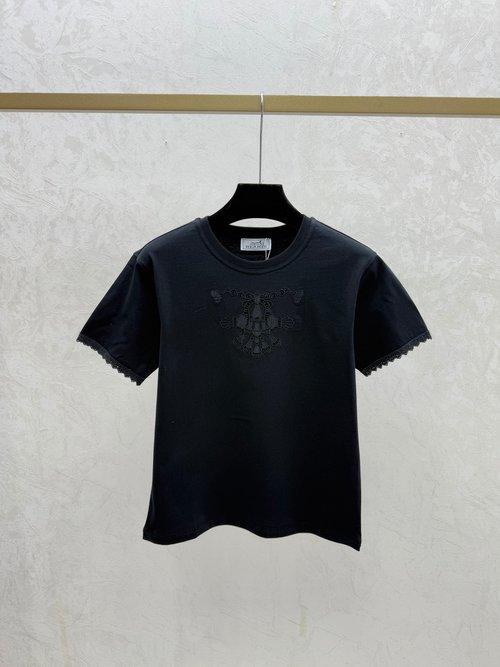 Hermes Classic Solid Round Neck Short Sleeve Knit in White, Pink & Black