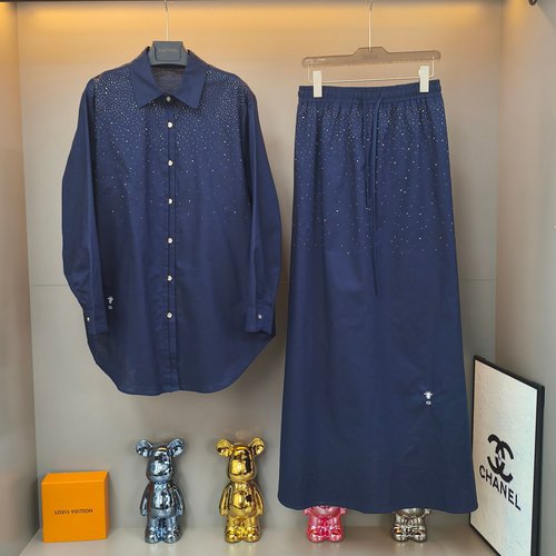 Dior Breathable Linen Blend Suit with Subtle Rhinestones