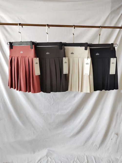 Alo Alo Sports Skort, Polyester-Spandex, Stylish & Comfortable