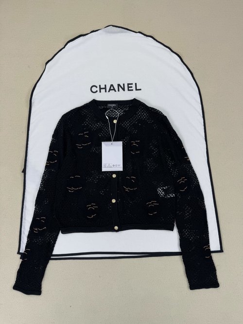 Chanel Fine - Detailed Knitted Cardigan for Daily Use