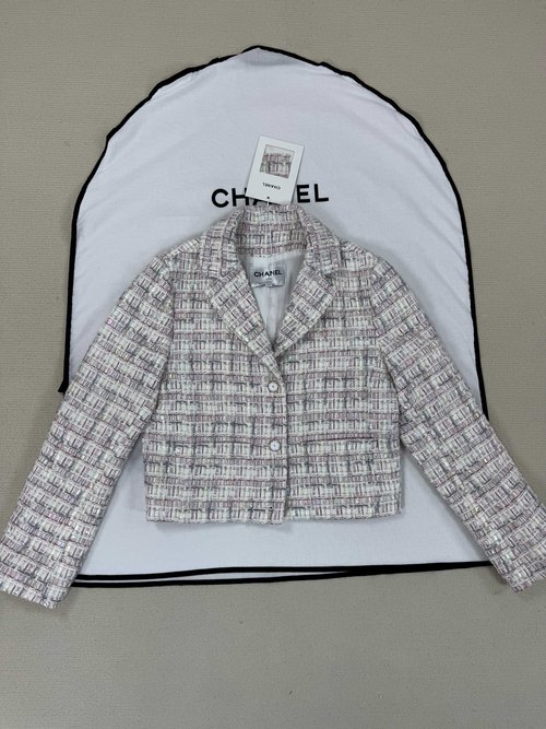 Chanel Classic Tweed Coat with Exquisite Elements