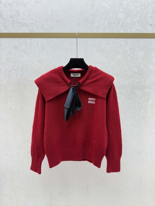 Miu Miu White & Red Color-blocked Strap Knitted Long-sleeved Top