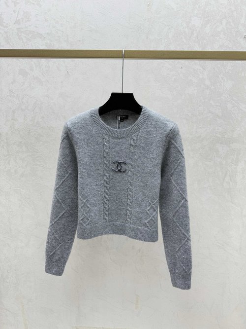 Chanel White, Pink & Grey Solid-Color Simple Round-Neck Knit Top