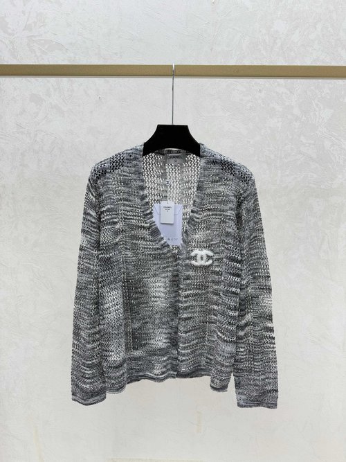 Chanel Contrast-Color Hollowed V-Neck Knit Long-Sleeved Cardigan