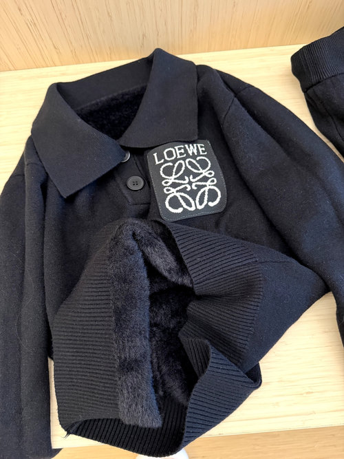 Loewe LOEW Knit Set, Warm for Winter
