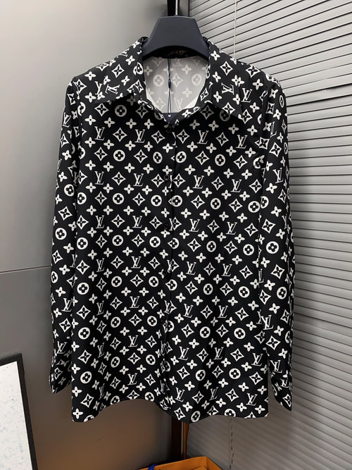 Louis Vuitton Elegant Collared Shirt with Four-Leaf Clover Logo