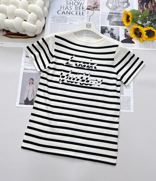 Louis Vuitton Stripe and Letter Jacquard Knit T-Shirt for Versatile Use
