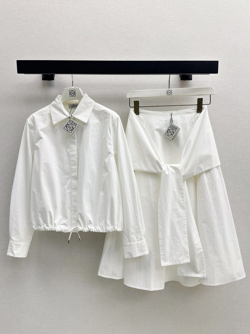 Loewe Minimalist and Elegant French Literary Style Suit