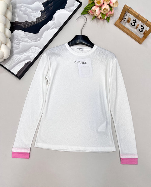 Chanel Unique Letter Studded Bamboo Cotton T-shirt with Pink Cuffs, Eye-catching