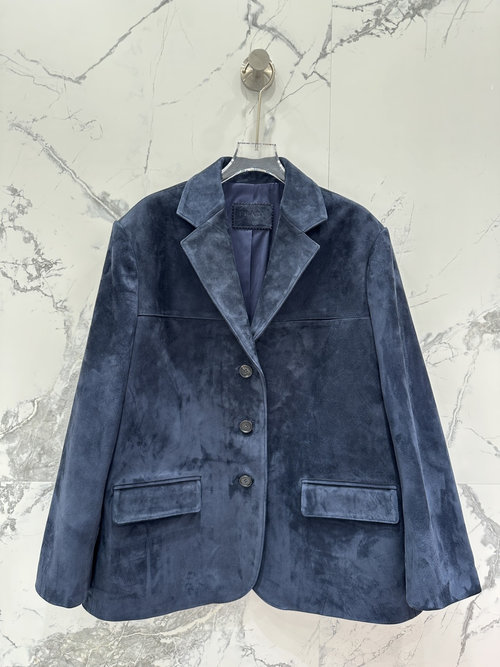 Prada Star - Style Vintage Brown Suede Wide - Edition Suit