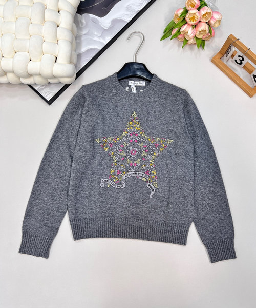 Dior Star-Flower Embroidered Crew-Neck Knit Sweater