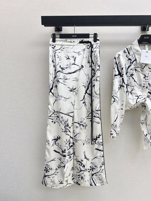Dior Vintage Chinese Style Floral Print Short Shirt and Straight-Leg Pants