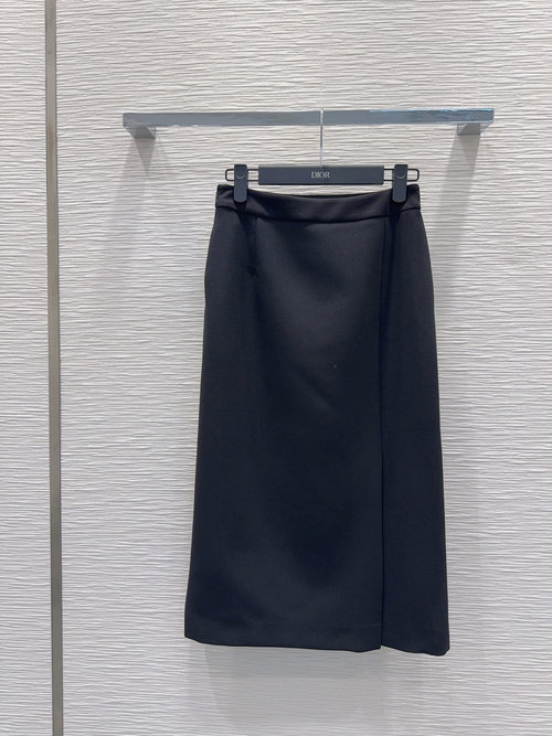 Chanel Elegant Suit Set Crafted from Premium Imported Fabric with Exquisite Details