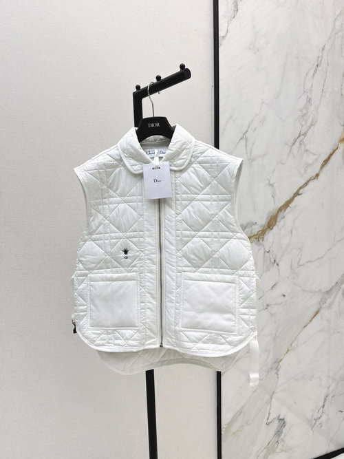Dior Dai Fei Vine Check Quilted Vest with Timeless H-Collar Design