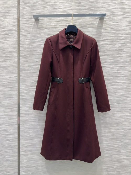 Louis Vuitton New Long Suit Jacket with Exquisite Details, Comfortable and Versatile