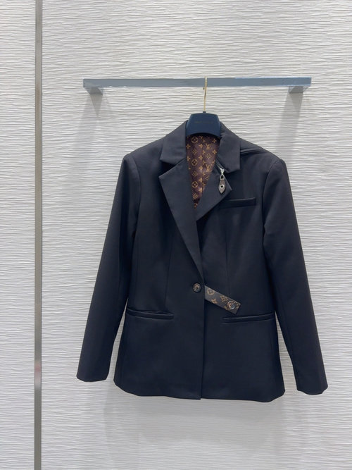 Louis Vuitton Simple and Elegant Suit Jacket Made of Premium Imported Fabric