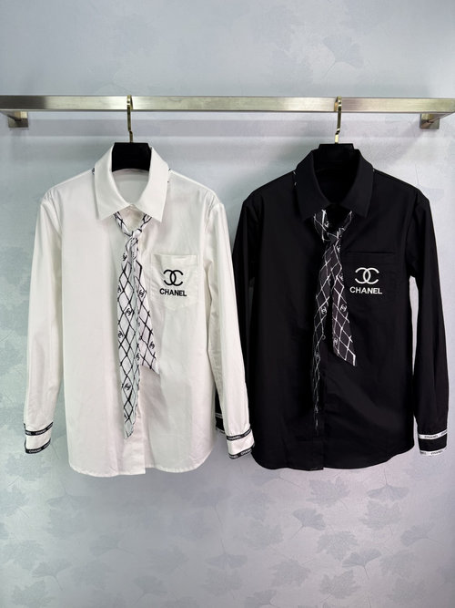 Chanel Classic and Stylish Shirt with Exquisite Details