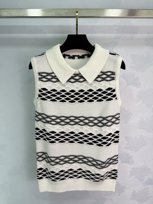Loewe Timeless Polo Collar Black and White Intarsia Knit Vest