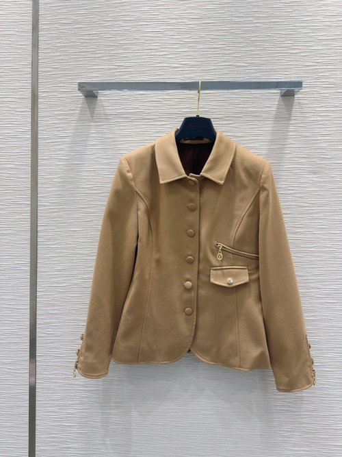 Louis Vuitton Stylish and Luxurious Custom-Fabric Outerwear