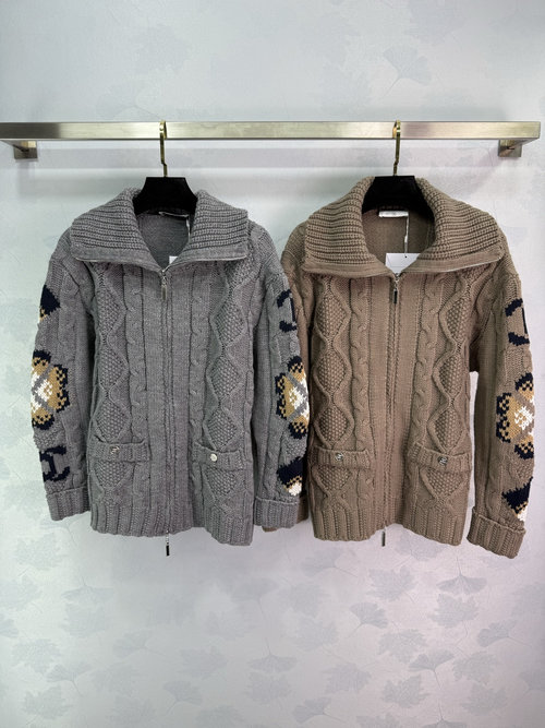 Chanel Zippered Crochet Knit Cardigan Adorned with Flower Patterns