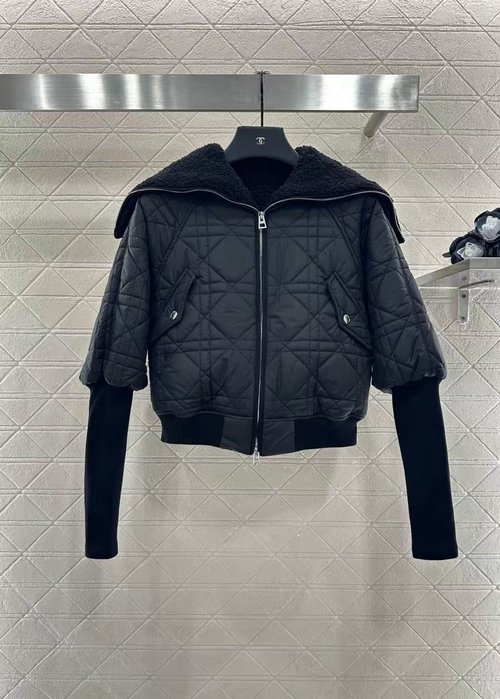 Dior Original Design Shearling-Lined Diamond Quilted Jacket in Black and White: Windproof and Waterproof
