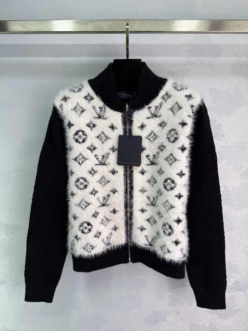 Louis Vuitton Black and White Spliced Sweater Cardigan with Classic Damask Pattern, Soft and Stylish