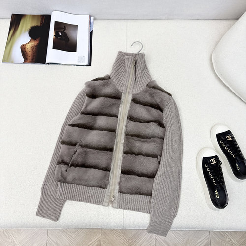 Loro Piana Collared Knit - stitched Gradient Down Jacket with Fur Trim