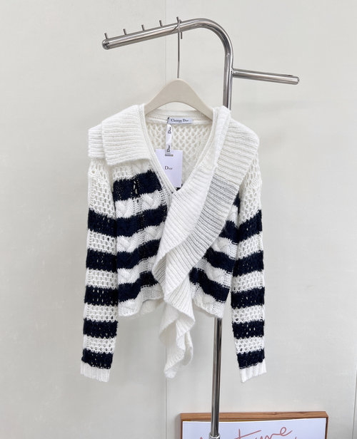 Dior Irregular Lace Collar Knit Sweater with Asymmetric Shawl Design for a Sophisticated Style