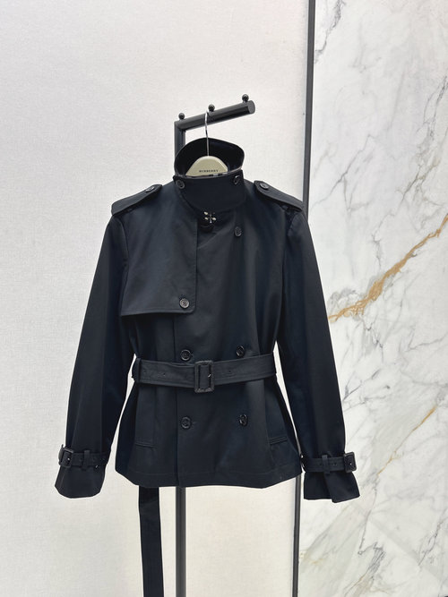 Burberry Classic Mid-length Trench Coat with Checked Lining, High-end Accessories