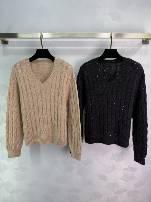 Brunello Cucinelli Sequined Knit V-Neck Long-Sleeve Elegant Top