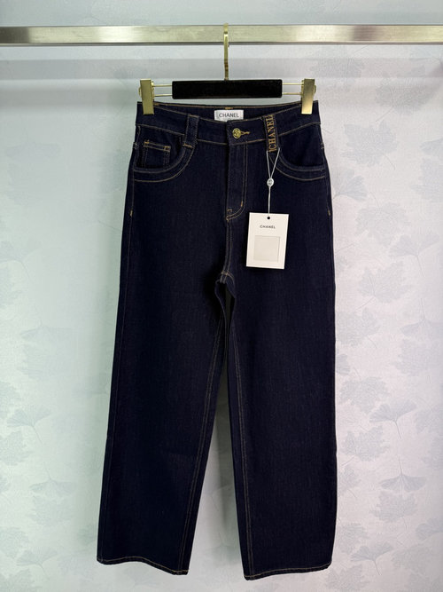 Chanel High-waisted Straight-leg Jeans with Leather Logo, Breathable and Stylish