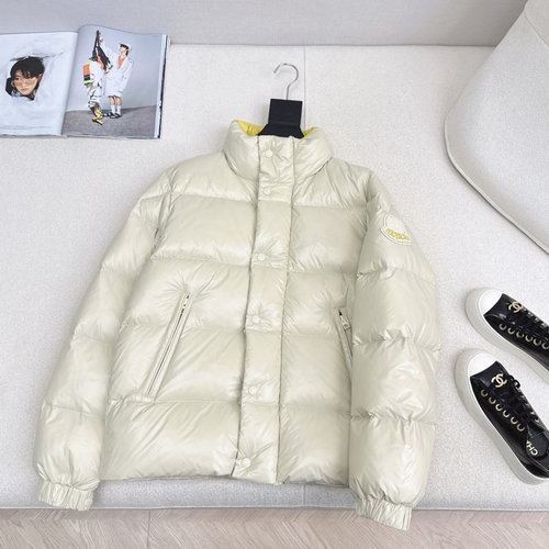 Moncler Color-Blocked Collared Down Jacket with 90% White Goose Down