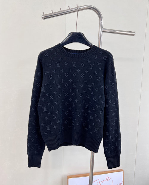 Louis Vuitton Embroidered Knit Long Sleeve with Classic Logo Design