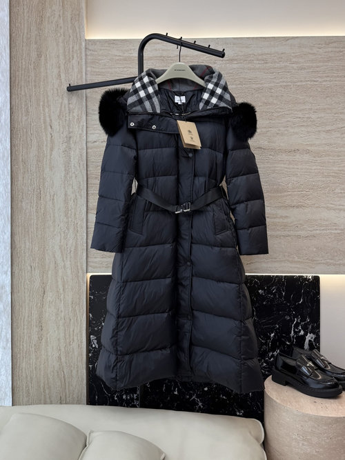 Burberry Detachable Fox Fur Collar, Long Classic White Goose Down Jacket