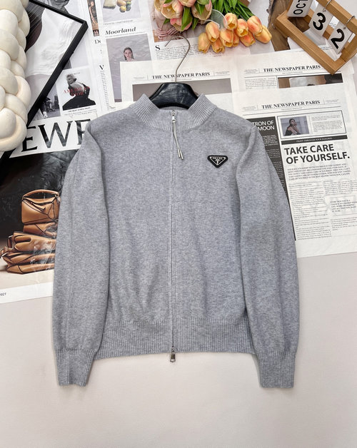 Prada Warm Fashionable Knit Zipper Jacket with Imported Weaving
