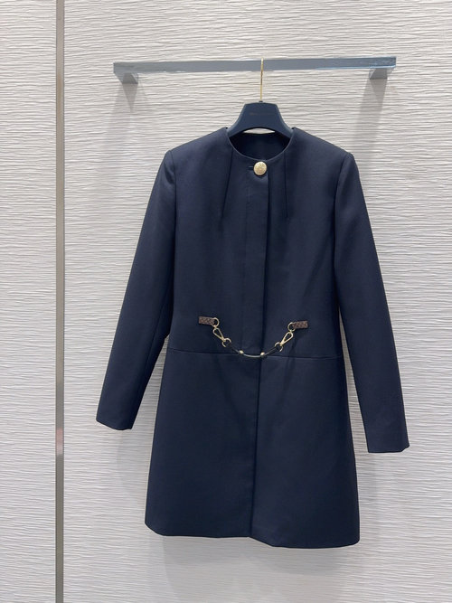 Louis Vuitton Sophisticated Woolen Suit with High - end Details