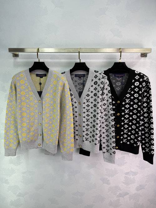 Louis Vuitton V-Neck Knit Cardigan with Four-Leaf Clover Logo, Comfortable and Stylish