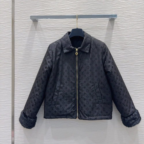 Louis Vuitton Comfortable and Fashionable Lined Everyday Coat