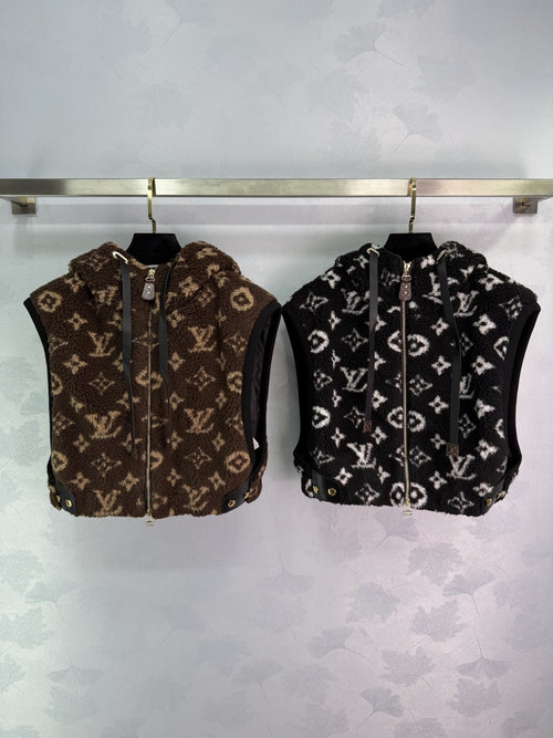 Louis Vuitton Hooded Teddy Fleece Vest with Four-leaf Clover Design